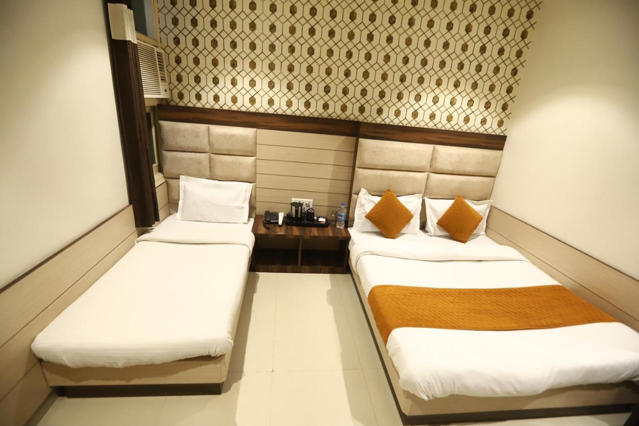Hotel Malhotra Inn 50 Meter From Golden Temple Amritsar Zewnętrze zdjęcie